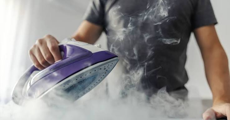 Steam ironing service for clothes